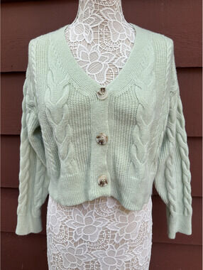 Cropped Cable Knit Cardigan in Light Pistachio Green
